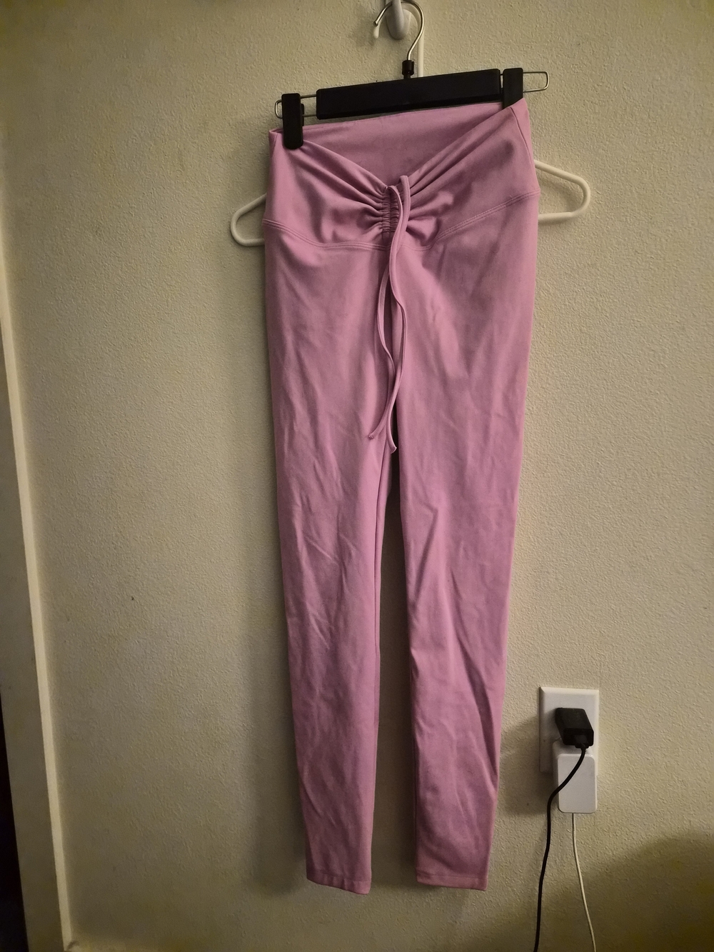 PINK Victoria's Secret Light Pink Ruched Front Leggings
